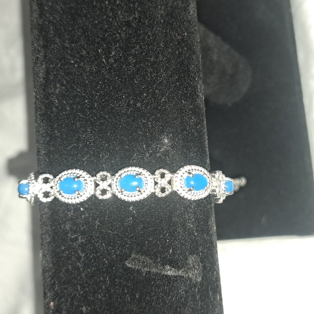 Blue Onyx bolo bracelet NWT